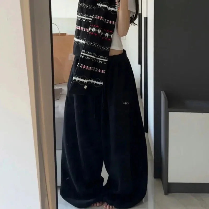 Wide-Leg Pants